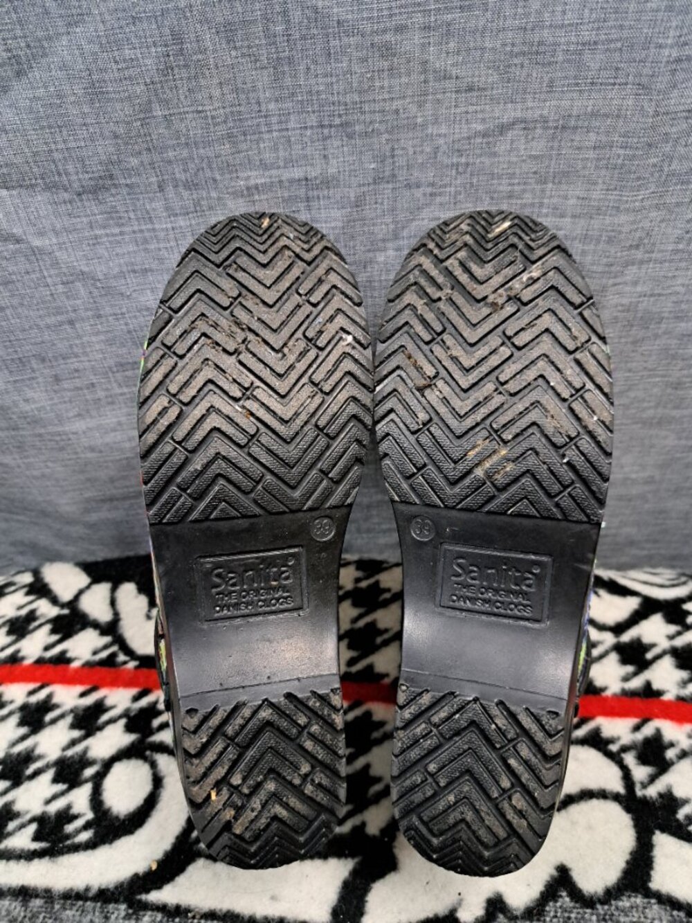 Women Size 7.5 - 8 Sanita Tivoli Clogs - Picture 6 of 13